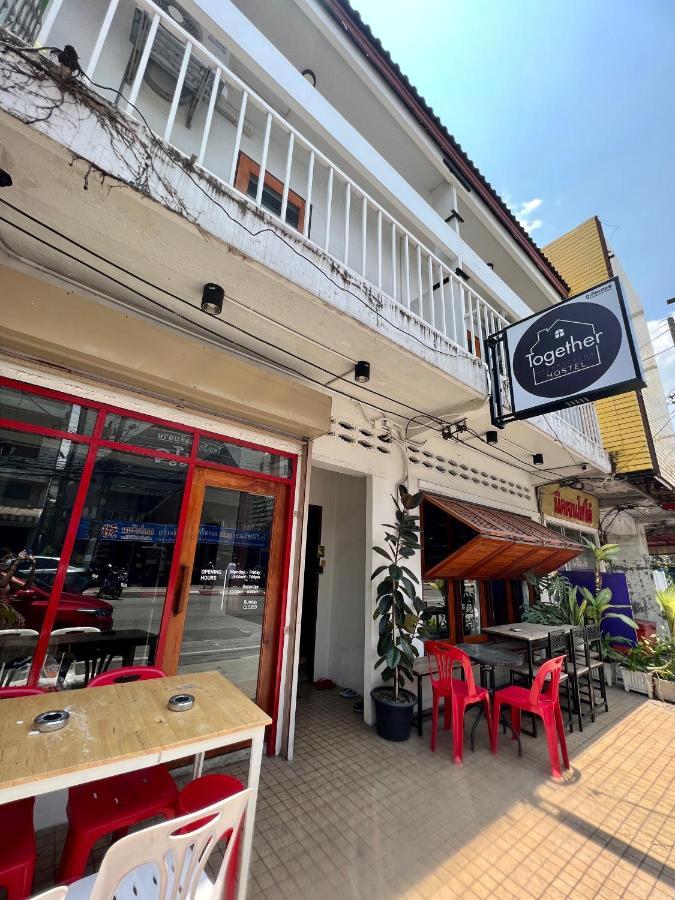 Together Backpackers Hostel Chiang Rai Luaran gambar