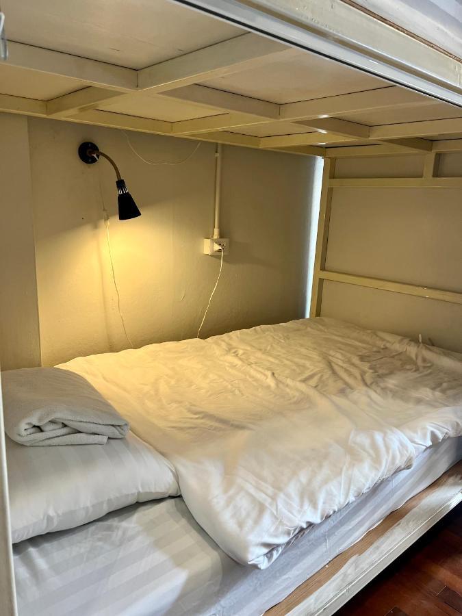 Together Backpackers Hostel Chiang Rai Luaran gambar