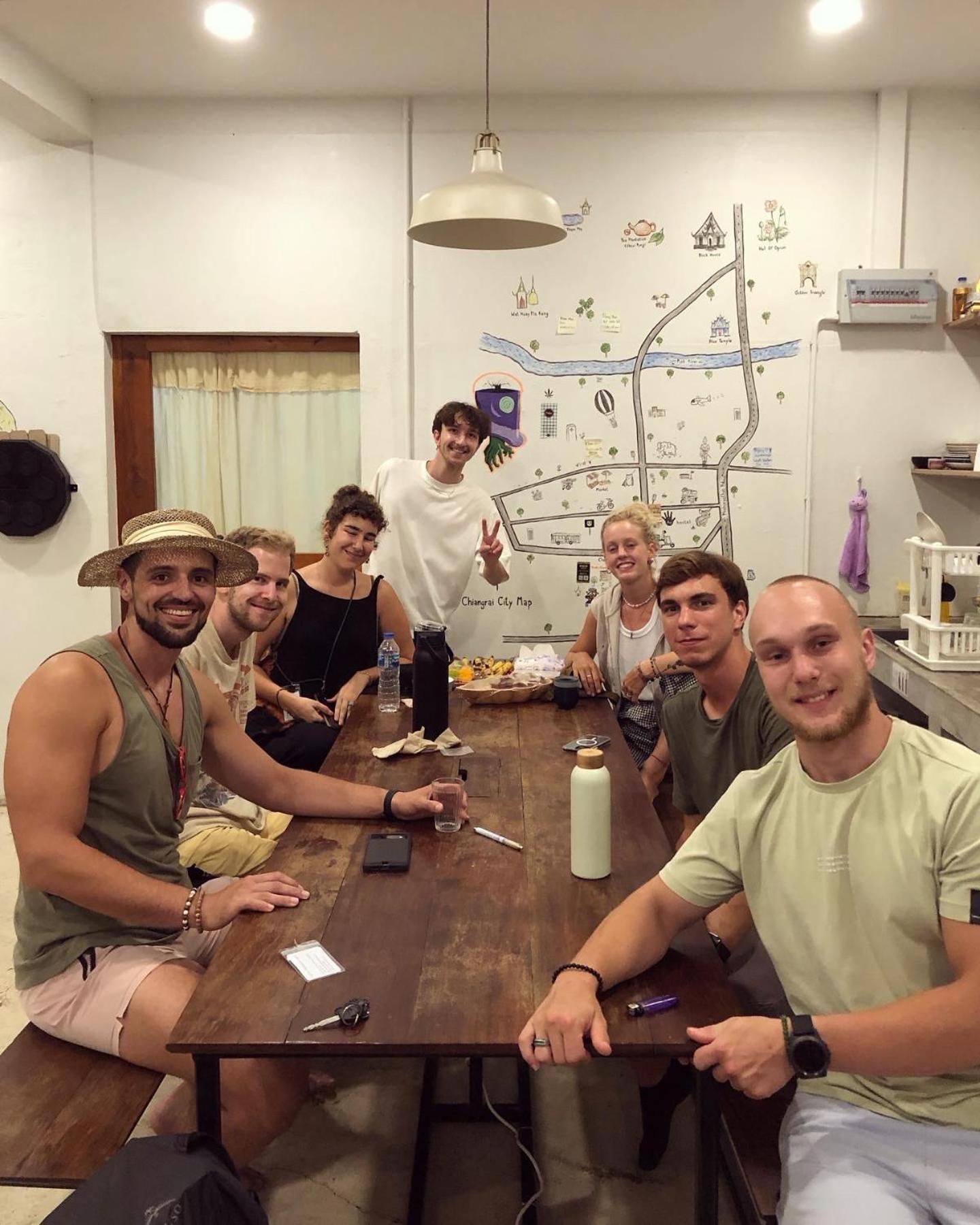 Together Backpackers Hostel Chiang Rai Luaran gambar