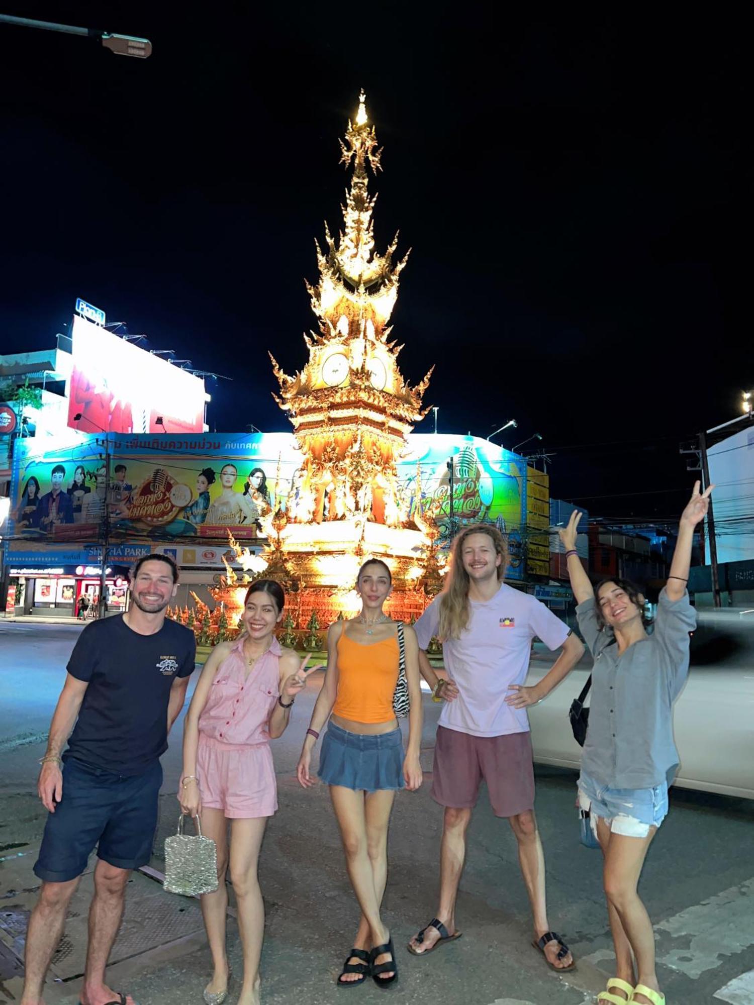 Together Backpackers Hostel Chiang Rai Luaran gambar